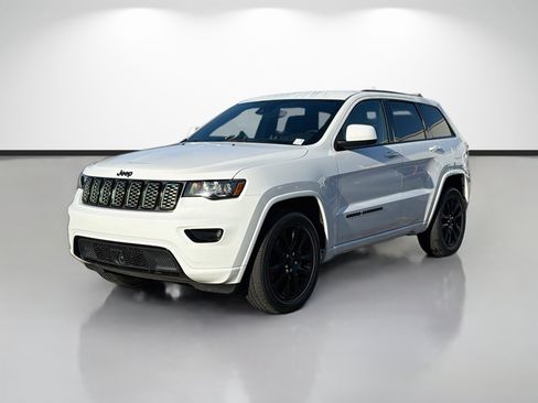 Used 2021 Jeep Grand Cherokee Laredo X AWD/4WD image 7