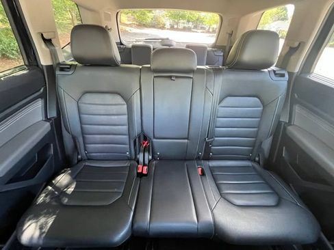 Used 2022 Volkswagen Atlas SEL Premium AWD/4WD image 24