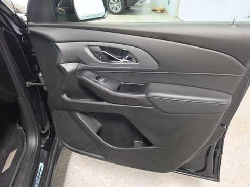 Used 2024 Chevrolet Traverse LT w/ LPO, Floor Liner Package AWD/4WD image 27