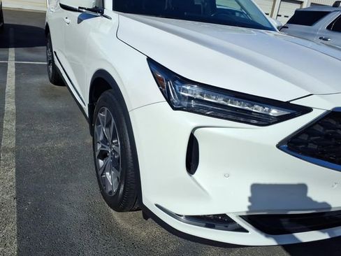 Used 2024 Acura MDX SH-AWD w/ Technology Package image 25