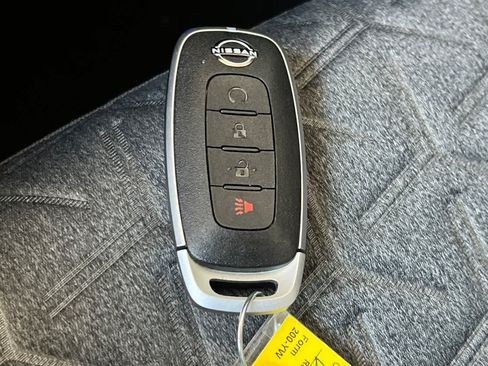Used 2026 Nissan Kicks SV FWD image 24
