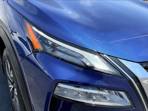 Used 2023 Nissan Rogue SV FWD image 27