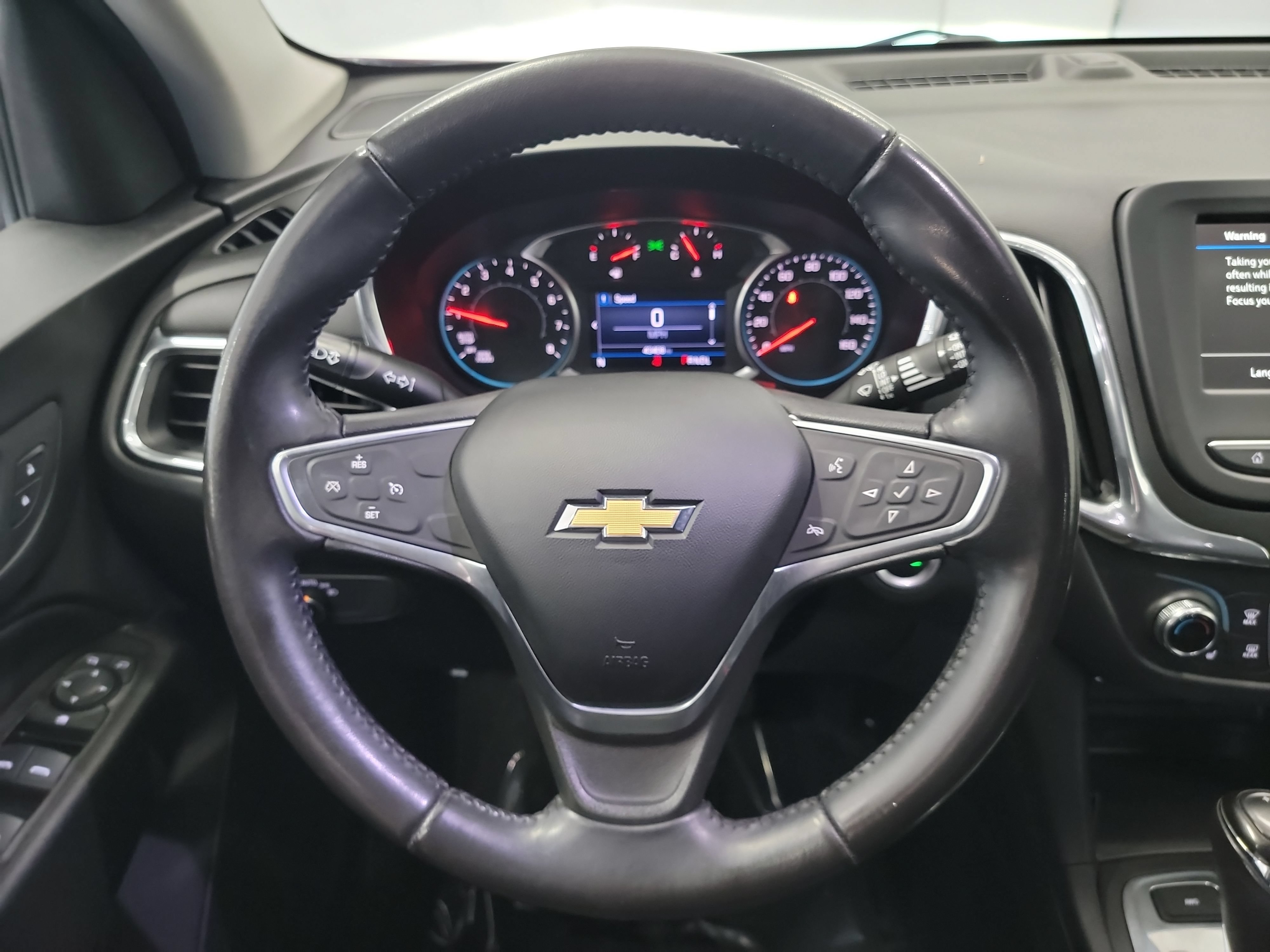 Used 2019 Chevrolet Equinox LT AWD/4WD image 17