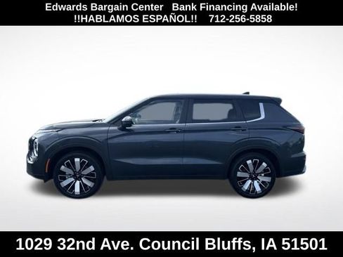 Used 2025 Mitsubishi Outlander SE AWD/4WD image 4