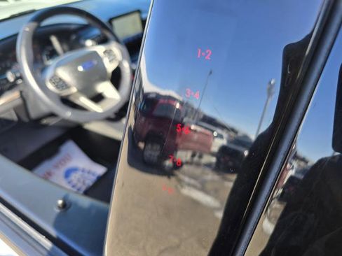 Used 2022 Ford Explorer Limited w/ Equipment Group 301A image 39