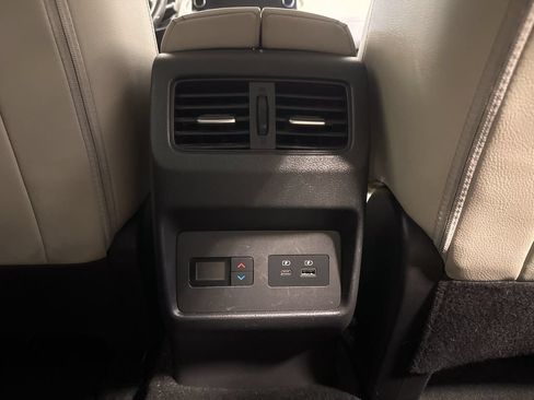 Used 2021 Nissan Rogue SL w/ Premium Package AWD/4WD image 12