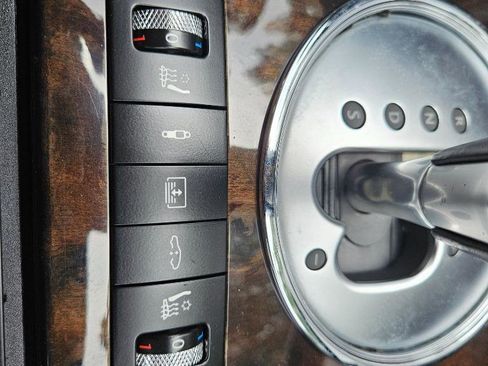 Used 2009 Bentley Flying Spur Flying Spur image 26