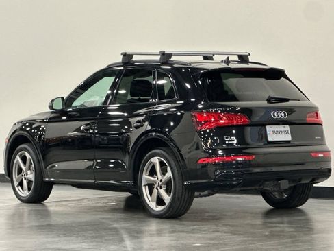 Used 2020 Audi Q5 2.0T Titanium Premium Plus w/ Premium Plus Package AWD/4WD image 6