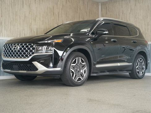 Used 2023 Hyundai Santa Fe Limited FWD image 4