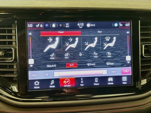 Used 2024 Dodge Durango GT AWD/4WD image 24