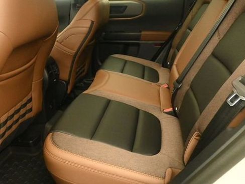 Used 2025 Ford Bronco Sport Outer Banks AWD/4WD image 10
