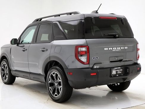 Used 2025 Ford Bronco Sport Outer Banks AWD/4WD image 7