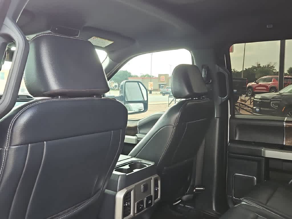 Used 2022 Ford F250 Lariat w/ Black Appearance Package AWD/4WD image 16