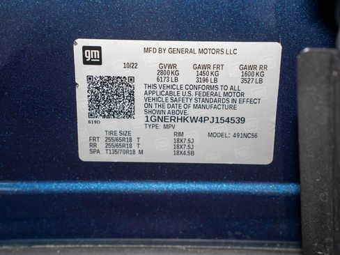 Used 2023 Chevrolet Traverse LT FWD image 39