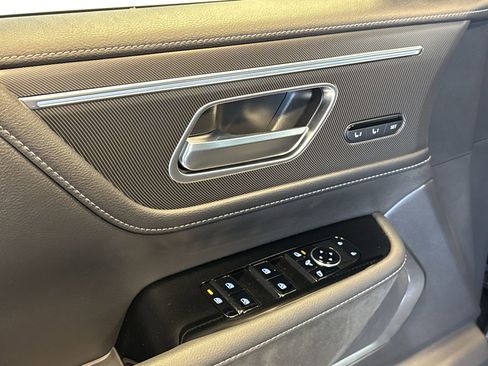 New 2026 INFINITI QX80 Luxe image 13