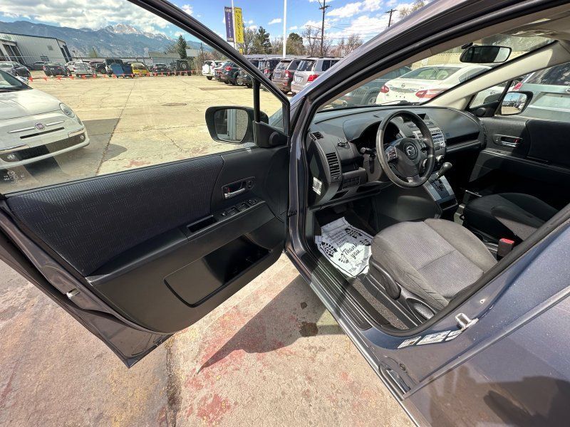 Used 2010 MAZDA MAZDA5 Sport FWD image 9