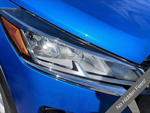 Used 2024 Nissan Kicks S FWD image 17