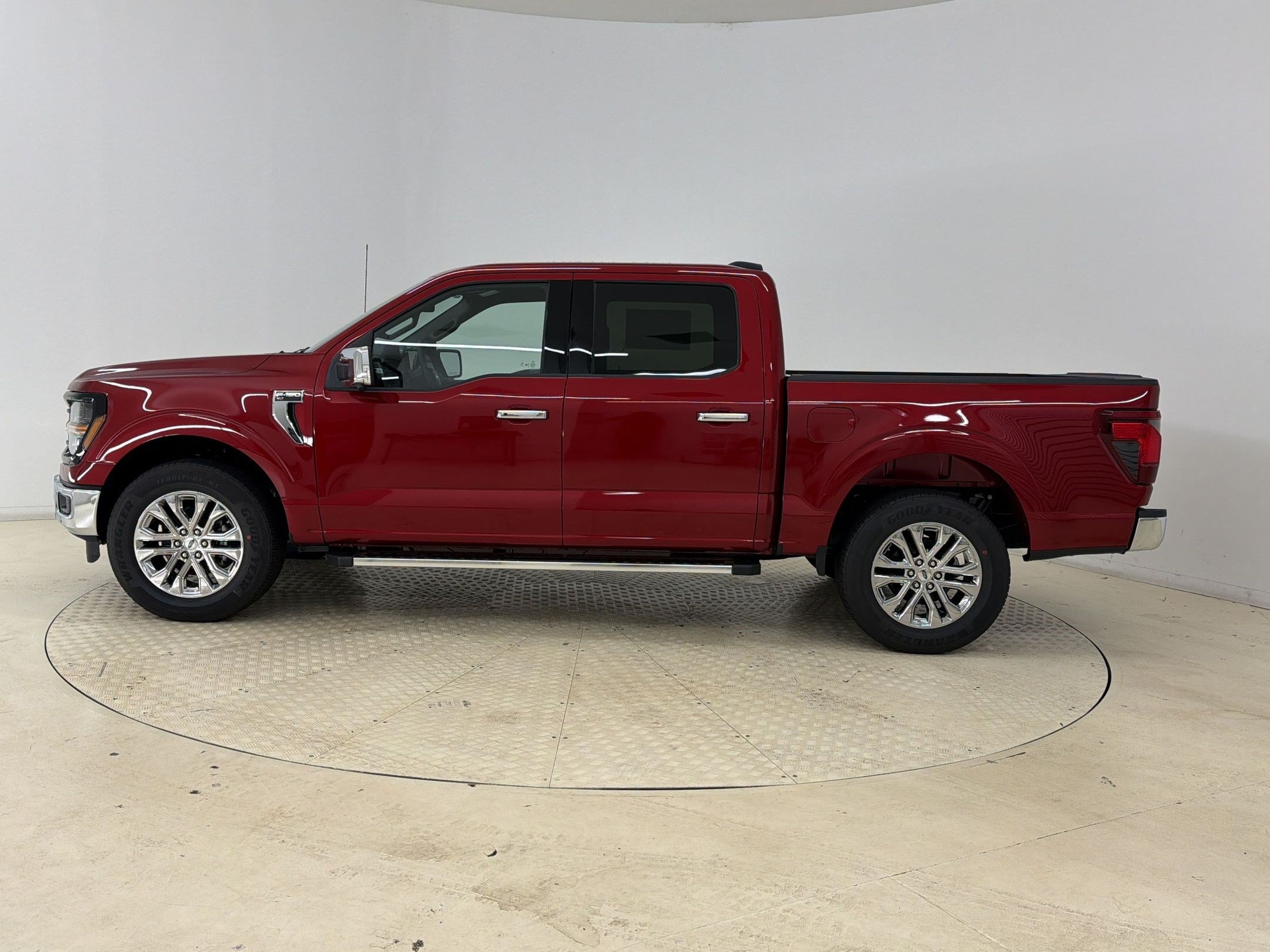 New 2026 Ford F150 XLT w/ Equipment Group 302A MID RWD image 2