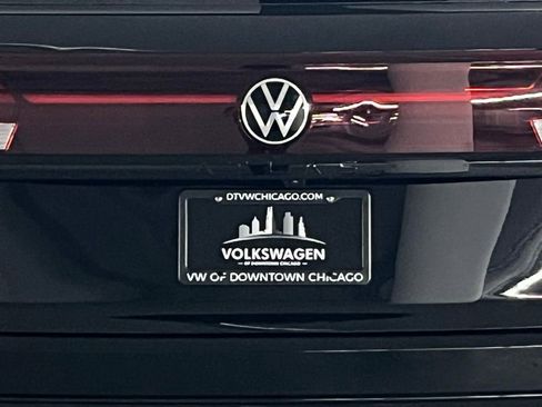New 2026 Volkswagen Atlas Cross Sport SEL R-Line image 35