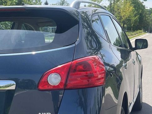 Used 2014 Nissan Rogue S w/ Convenience Package AWD/4WD image 19