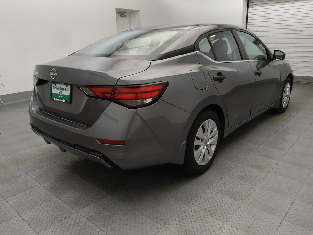 Used 2025 Nissan Sentra S FWD image 9