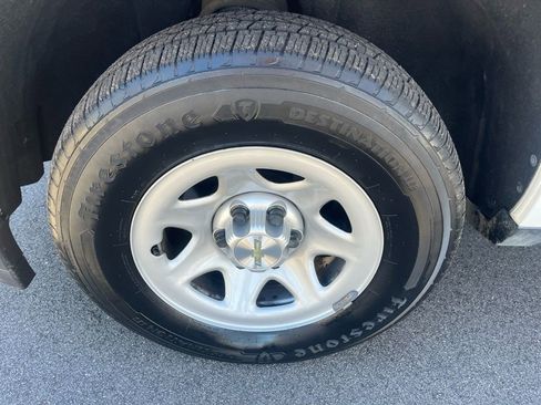 Used 2017 Chevrolet Silverado 1500 W/T w/ WT Fleet Convenience Package image 20