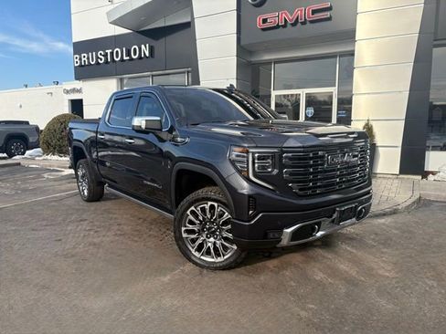 Used 2024 GMC Sierra 1500 Denali Ultimate image 2