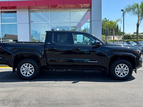 Certified 2026 Toyota Tacoma SR5 RWD image 4
