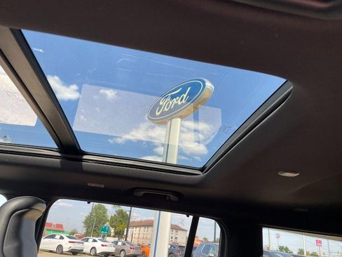 Used 2022 Jeep Grand Cherokee L Overland w/ Luxury Tech Group IV image 20