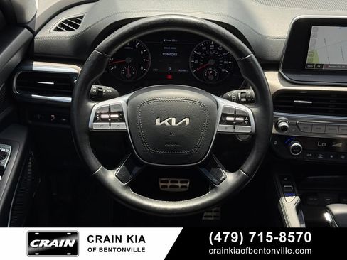 Certified 2022 Kia Telluride SX w/ SX Prestige Package AWD/4WD image 13