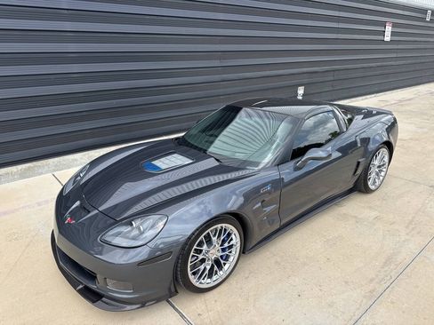 Used 2010 Chevrolet Corvette ZR1 w/ Preferred Equipment Group RWD image 2