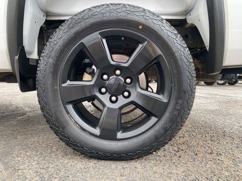Used 2018 GMC Sierra 1500 4x4 Double Cab w/ Elevation Edition image 16
