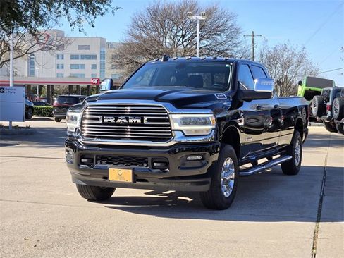 Used 2024 RAM 3500 Laramie image 3