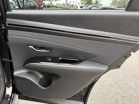 Used 2022 Hyundai Tucson SEL w/ Convenience + Premium Package FWD image 19
