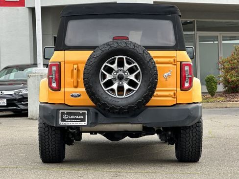 Used 2022 Ford Bronco Outer Banks image 8
