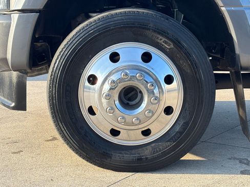 Used 2022 Ford F450 Platinum image 11