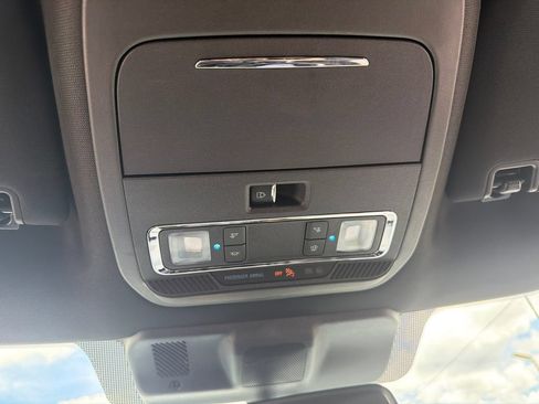 Used 2025 Ford F150 Lariat w/ Equipment Group 501A Mid AWD/4WD image 36