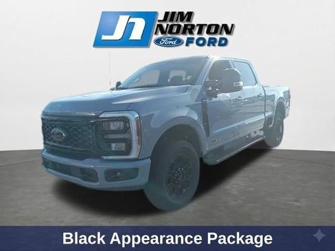 Used 2025 Ford F250 Lariat w/ Lariat Ultimate Package AWD/4WD image 4
