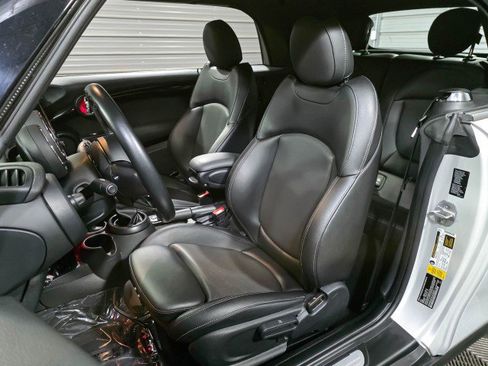 Used 2018 MINI Cooper S FWD image 15