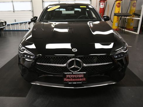 Used 2025 Mercedes-Benz CLA 250 4MATIC image 3