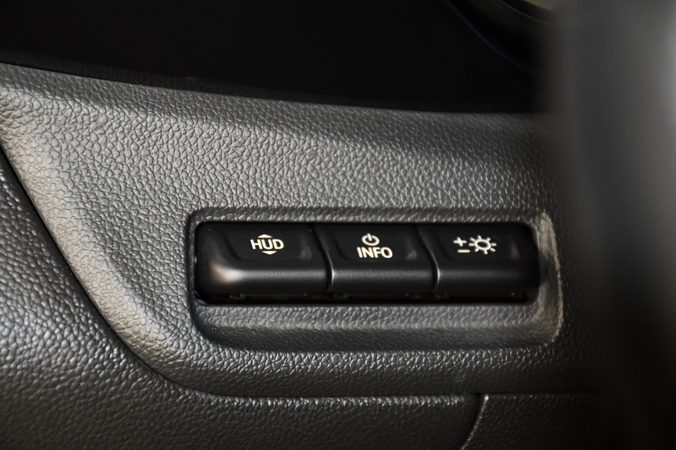 Used 2022 Buick Encore GX Essence w/ Advanced Technology Package FWD image 36