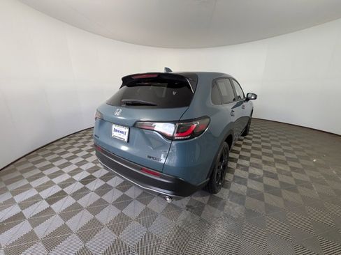 New 2026 Honda HR-V Sport image 3