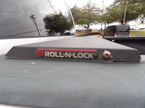 Used 2017 RAM 1500 Express image 18