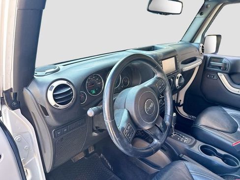 Used 2015 Jeep Wrangler Rubicon w/ Dual Top Group image 10
