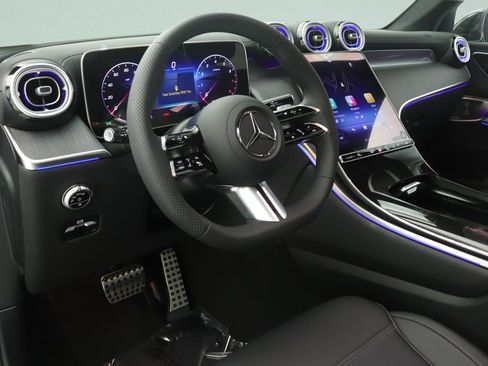 New 2027 Mercedes-Benz GLC 300 image 4
