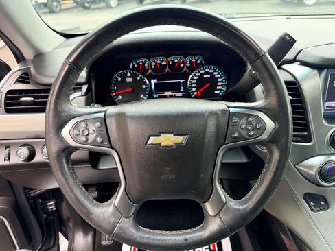 Used 2017 Chevrolet Tahoe LT w/ LT Signature Package image 21