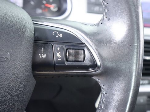 Used 2014 Audi Q7 3.0T S line Prestige w/ Technology Package image 13