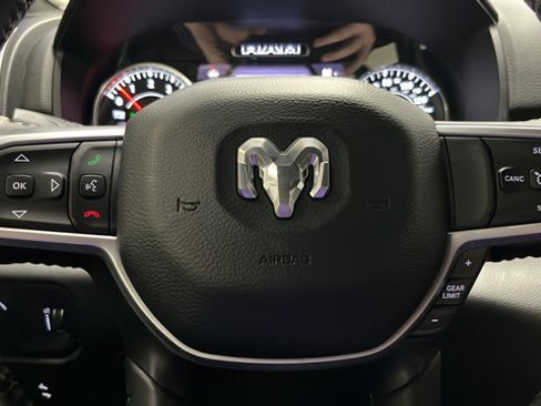 Certified 2020 RAM 1500 Big Horn AWD/4WD image 14