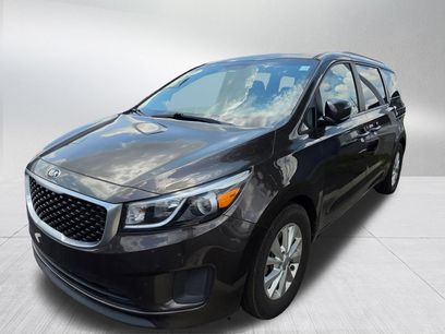 Used 2015 Kia Sedona LX w/ LX Convenience Package