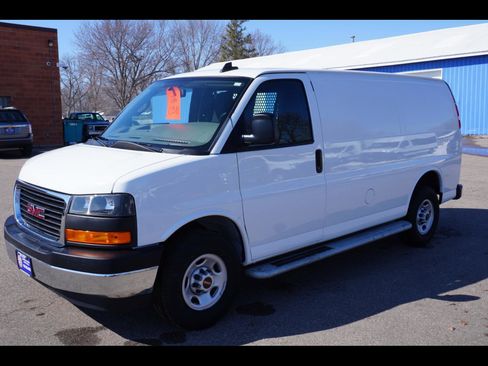 Used 2024 GMC Savana 2500 w/ Driver Convenience Package image 1
